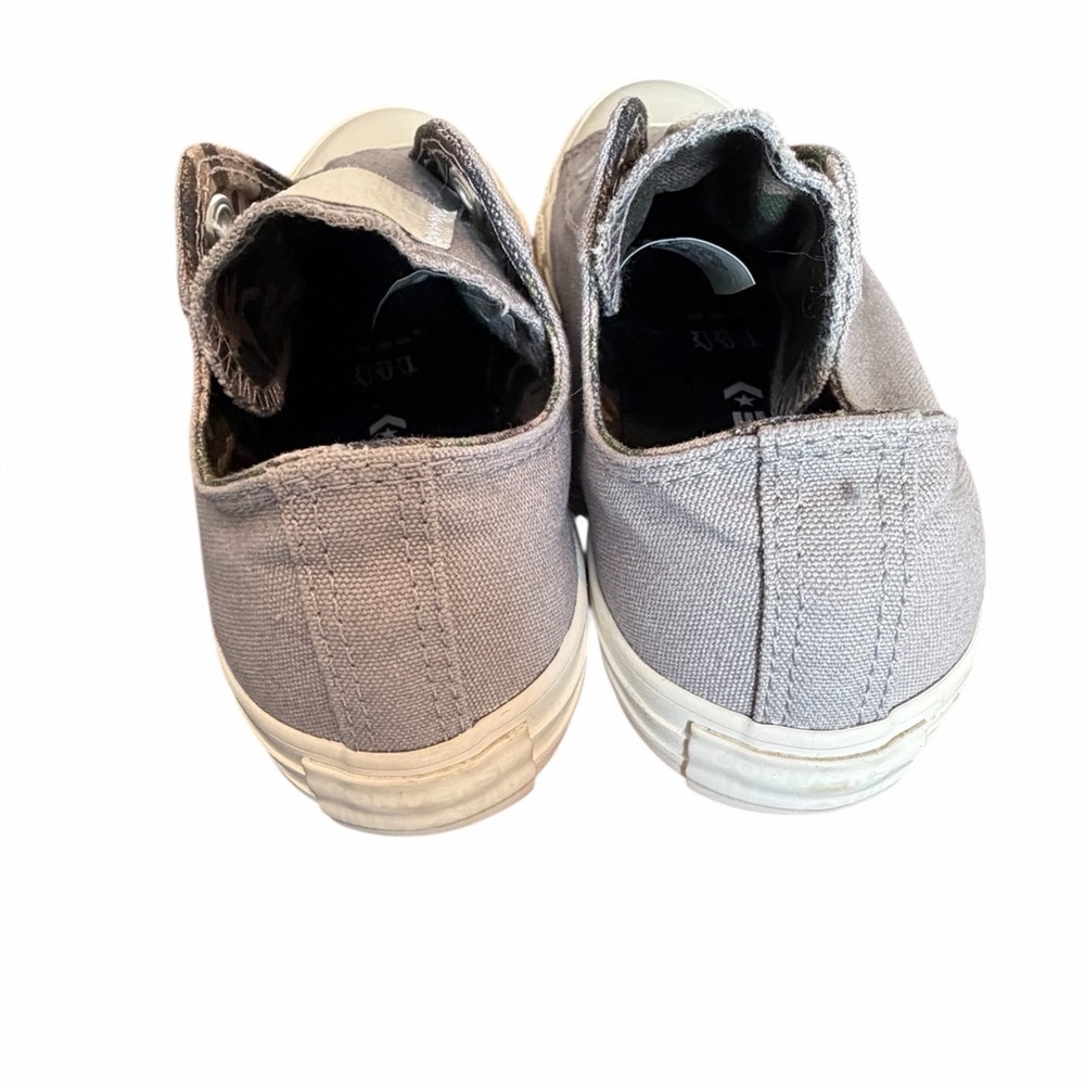 Converse Gray Slip-On Sneakers- Size 7 - Picture 3 of 8